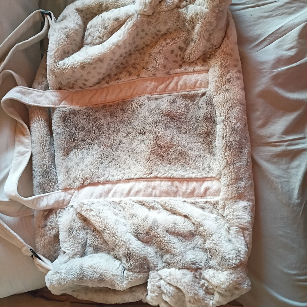 Luxurious Cream Faux Overnight Bag